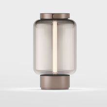 Lade das Bild in den Galerie-Viewer, Akku-Tischleuchte qu - bright bronze