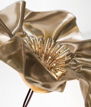 Lade das Bild in den Galerie-Viewer, Akku-Tischleuchte LED LAFLEUR - Velvet
